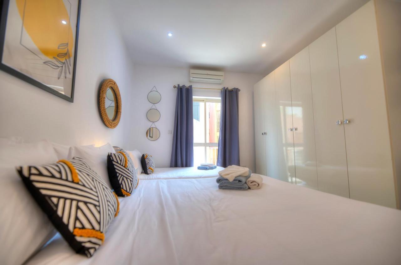 Spacious 4 Bedrooms With Sea View Balcony Goslm-3 سليمة المظهر الخارجي الصورة